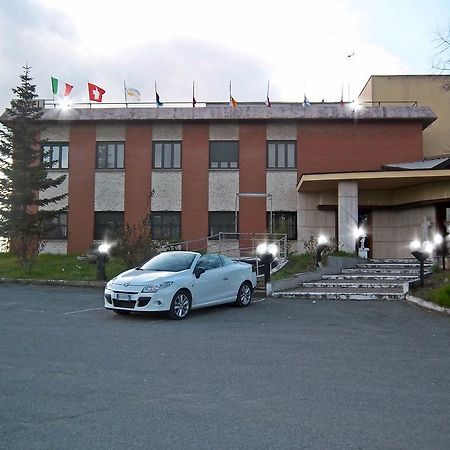 Hotel Cascata Pozzolo Formigaro Exterior foto